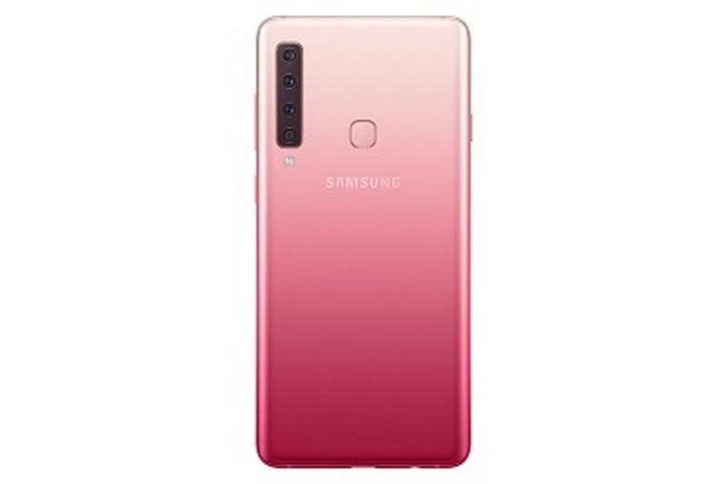 Live in the moment with the Galaxy A9
